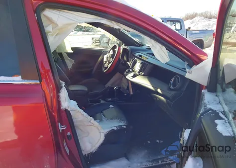 2017 Toyota Rav4 Se z USA, uszkodzony, nr VIN JTMJFREV0HJ137750